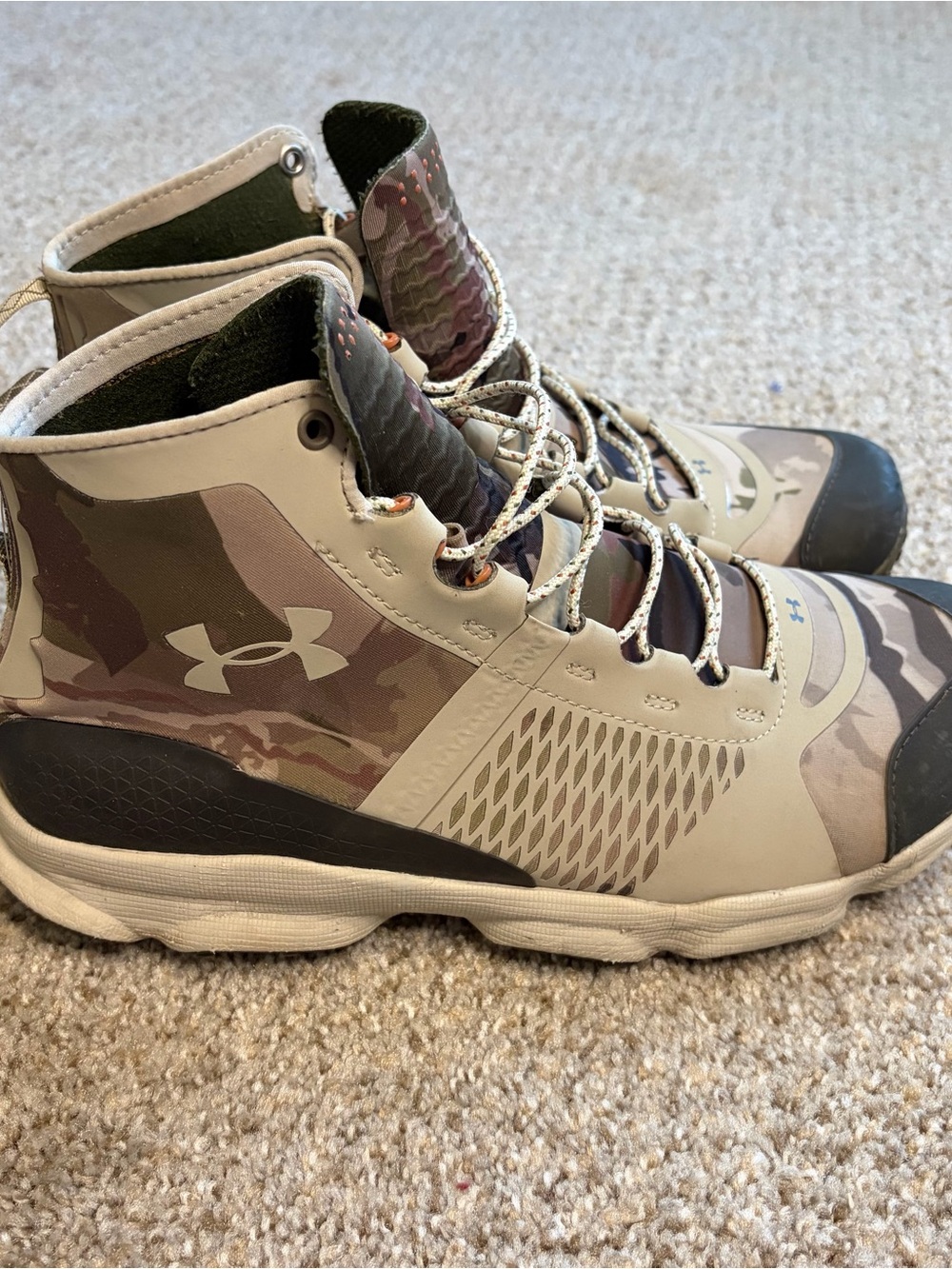 Under Armour Desert Sand Camo Speedfit Hike Mid Boots